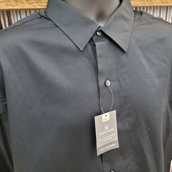Van Heusen button down - Picture 7 of 7